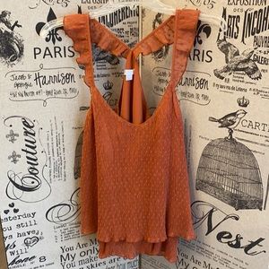 3/$10 SALE🌈Xhileration tank top